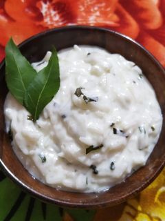 कर्ड राइस (Curd rice recipe in Hindi) रेसिपी मुख्य फोटो