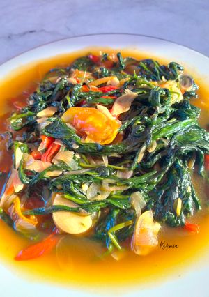 Foto resep Tumis Kangkung Saus Tiram ala Resto (tips biar warnanya hijau)