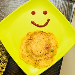 A picture of Suji besan ka chila.