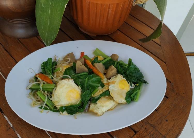 Resep Tumis sawi hijau plus ceplok telur puyuh ...