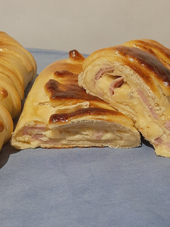 Una foto de Pan de Jamón(receta típica venezolana)