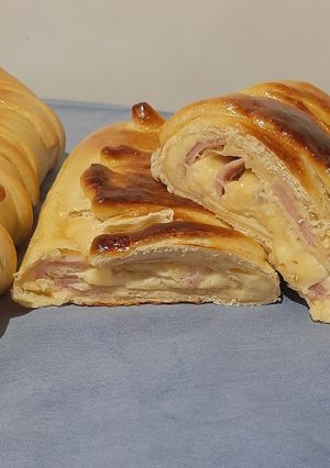 Una foto de Pan de Jamón(receta típica venezolana)