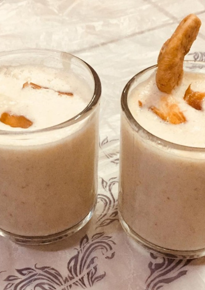 அத்தி மற்றும் பேரிச்சை மில்க் ஷேக் செய்முறை முக்கிய புகைப்படம்