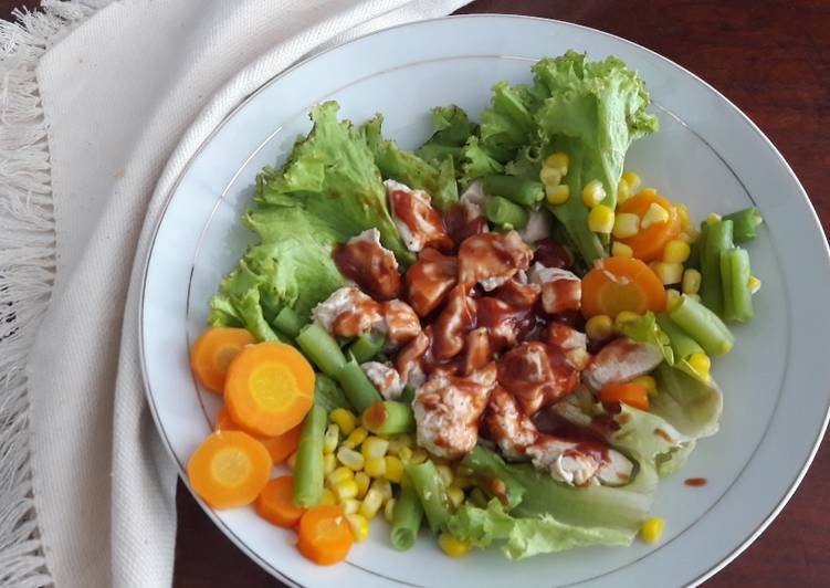 Panduan Membuat Chiken salad barberque simple😋😎 Menggugah Selera