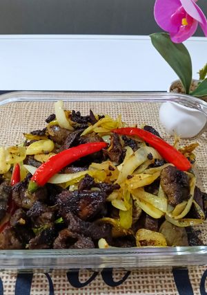 Gambar Hati, Paru Kambing Goreng Kunyit