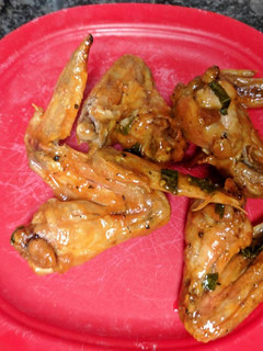 A picture of Basil, Garlic, Butter Wings.