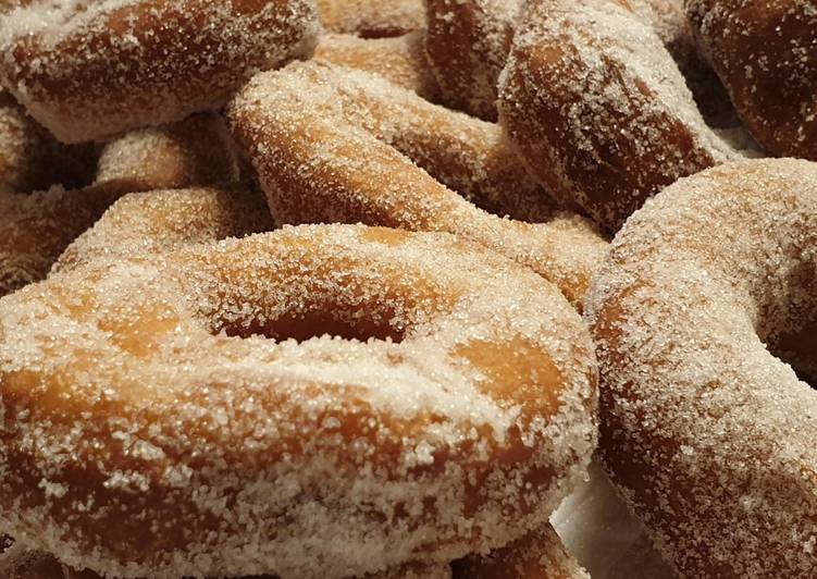 Zeppole fritte di farrobio senza uova,senza latte, senza patate