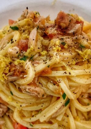 Foto di Chitarra all’uovo con tonno e pomodorini