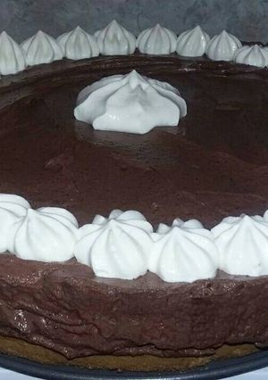 Una foto de Torta mousse de chocolate súper fácil y rápida