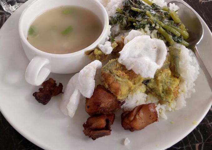 Sayur bobor bayam manisah