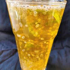A picture of Honey Lemon Detox Drink.