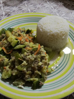 Una foto de Guiso de zapallitos Italianos fácil y sano