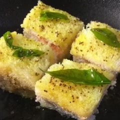 A picture of Instant Bread Dhokla.