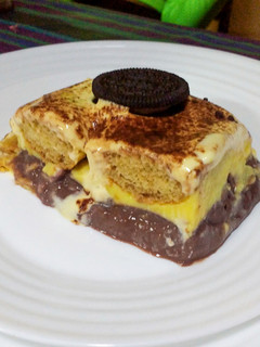 Una foto de Postre borracho con vainillas