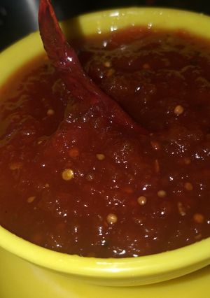 খাট্টা মিঠা টমেটো (khatta meetha tomato recipe in Bengali) রেসিপির প্রধান ছবি
