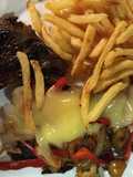 Chivito light con papas crujientes