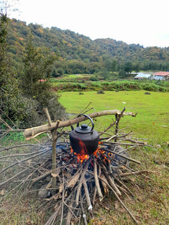 عکسی از دستور چای آتیشی در طبیعت