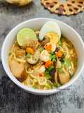 Mie Kuah Udang Jamur