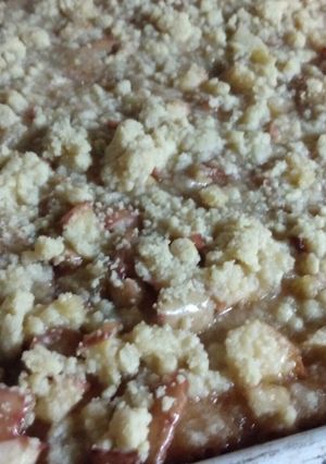 Una foto de Crumble de manzana y canela
