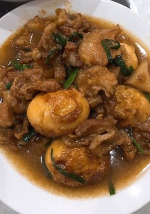 Hình của món Thịt kho trứng nước dừa 😋 ngon như mẹ nấu.