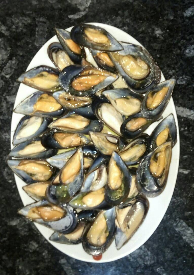 Una foto de Mejillones a la plancha