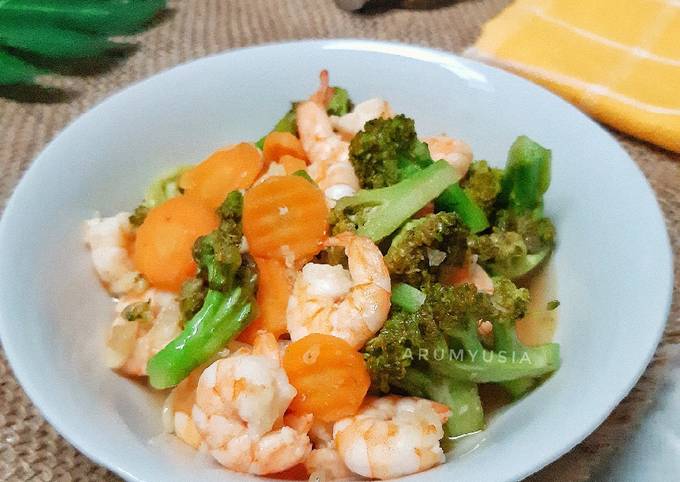 Resep Udang Ca Brokoli Wortel Saus Tiram Oleh Arum Yusia Cookpad