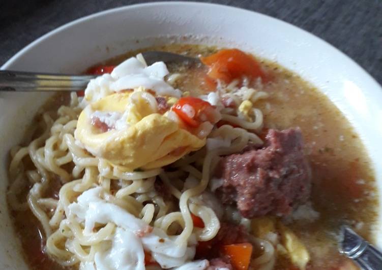 Resep Indomie kornet telor hot jeletot di sore yg dingin👌 Anti Gagal