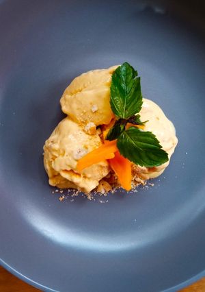 Una foto de Helado de mango 🥭