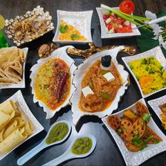 Lavish and Complete meal A picture of Lavish and Complete meal.