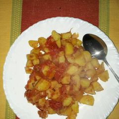 A picture of Fried potatoes.