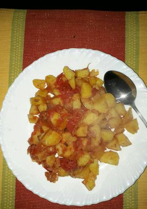 A picture of Fried potatoes.