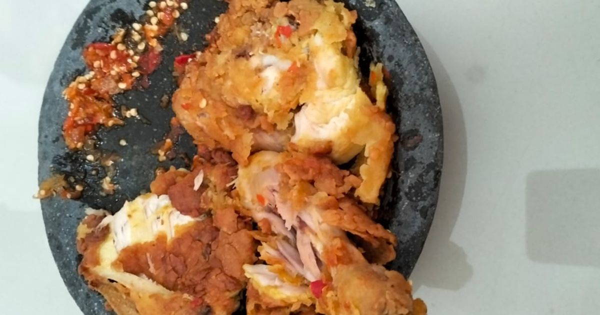29. Ayam Geprek
