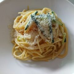 Carbonara alla zucchina A picture of Carbonara alla zucchina.