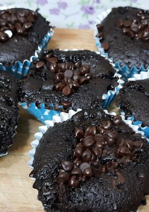 A picture of Chocolate Premix Choco chips chocolate Ganache Stuffed muffins.