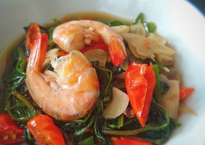 Langkah Mudah untuk Menyiapkan Oseng Kangkung Pedas yang Bisa Manjain Lidah