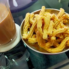 A picture of Champakali Ganthiya.