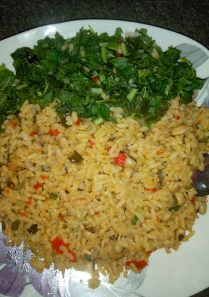 A picture of Jollof rice.