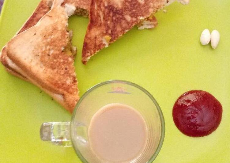 Simple Way to Prepare Speedy Egg burji sandwich