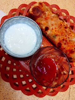 પંજાબી આલુ પરાઠા (Punjabi Aloo Paratha Recipe In Gujarati) રેસીપી મુખ્ય ફોટો