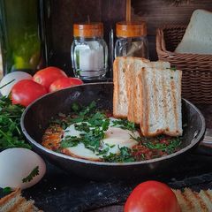 A picture of Shakshuka.