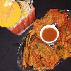 A picture of Palak ke pakory.
