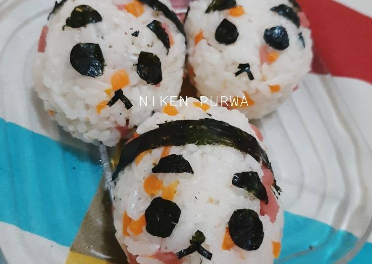Onigiri panda wortel