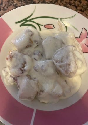 Una foto de Dadignocchis de calabaza con salsa de queso suave