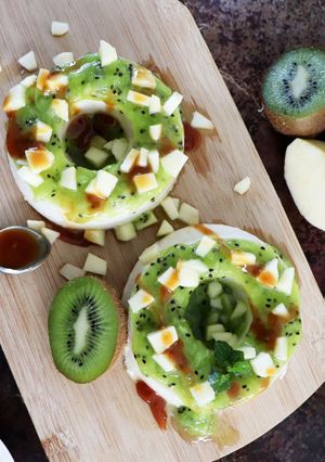 Foto de Pudim de Kiwi, Maçã e Caramelo