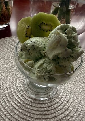 Una foto de Helado de kiwi 🥝