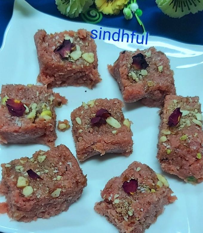 A picture of Coconut Gulkand Burfi.
