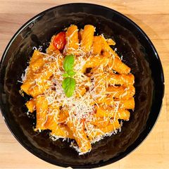 A picture of Pasta Rosé.