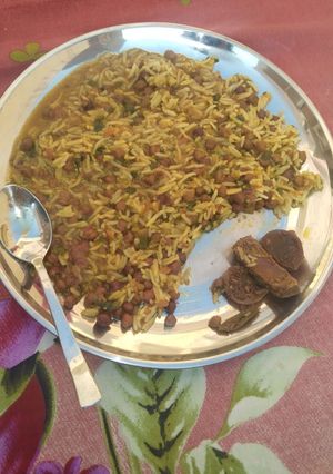 A picture of Chana rice.