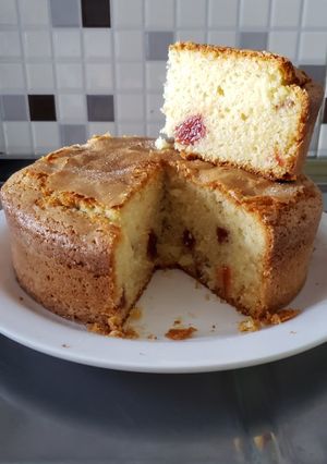 Una foto de Bizcochuelo de vainilla con membrillo