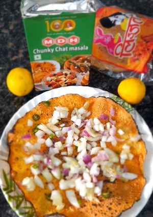 मसाला पापड़ (masala papad recipe in hindi) रेसिपी मुख्य फोटो